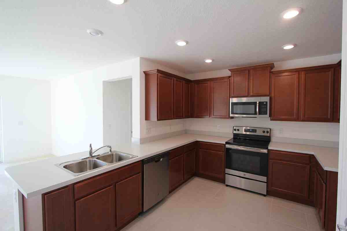 327 Blue Lake Cir - Photo 2 of 12