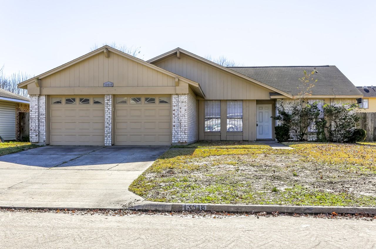 13518 Windhaven St - Photo 3 of 50