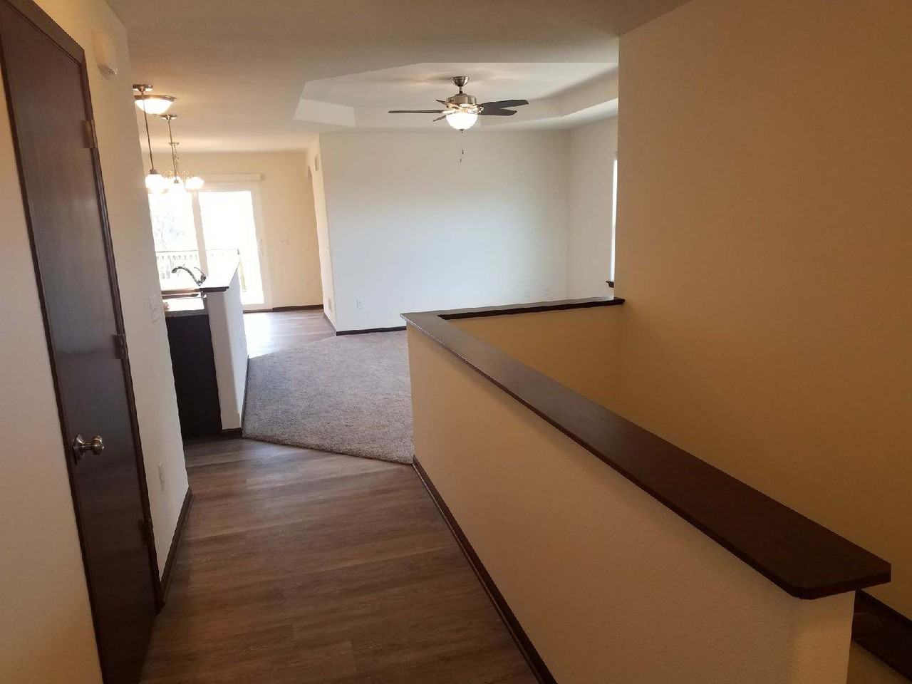 128 Villa Ct - Photo 2 of 16