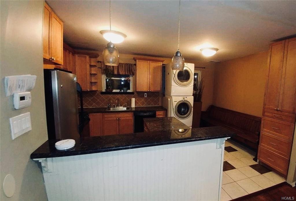 257 Graff Ave - Photo 2 of 6