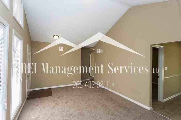 2140 Mountain View Rd - Photo 3 of 8