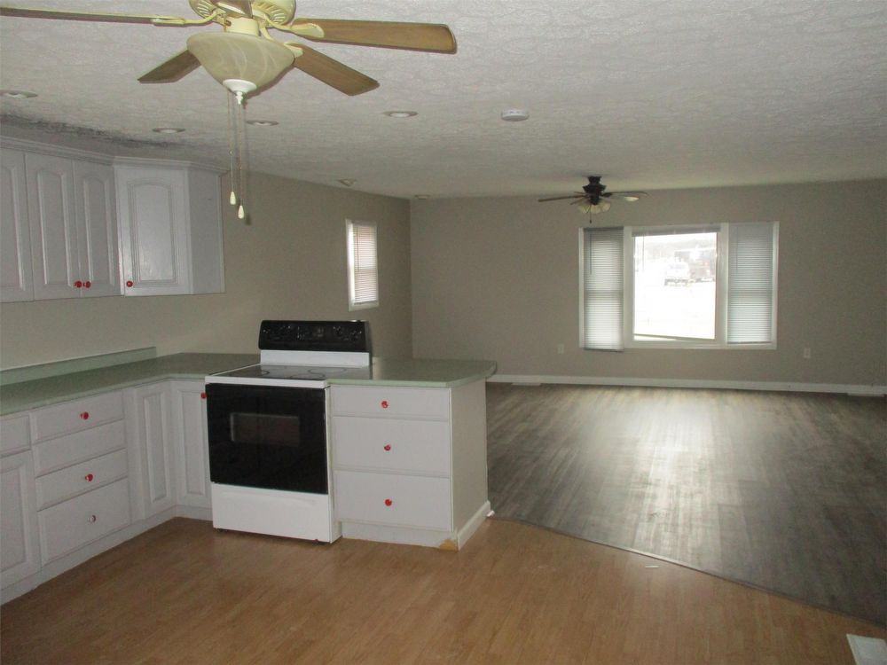 2405 S 6th St-Back House - Photo 2 of 7