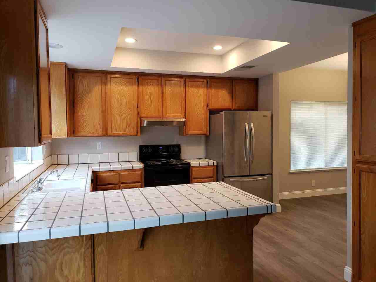 72 Rockway Dr - Photo 3 of 9