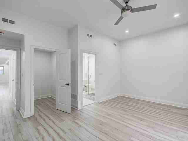 995 Bloor Street West