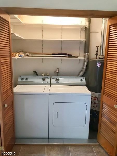 358 Union Blvd - Photo 2 of 13