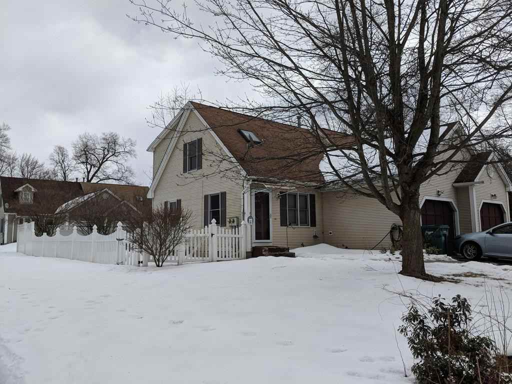 40 Luden St #40 - Photo 2 of 6