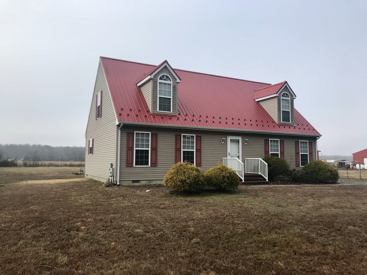 2815 Hunting Quarter Rd - Photo 2 of 18