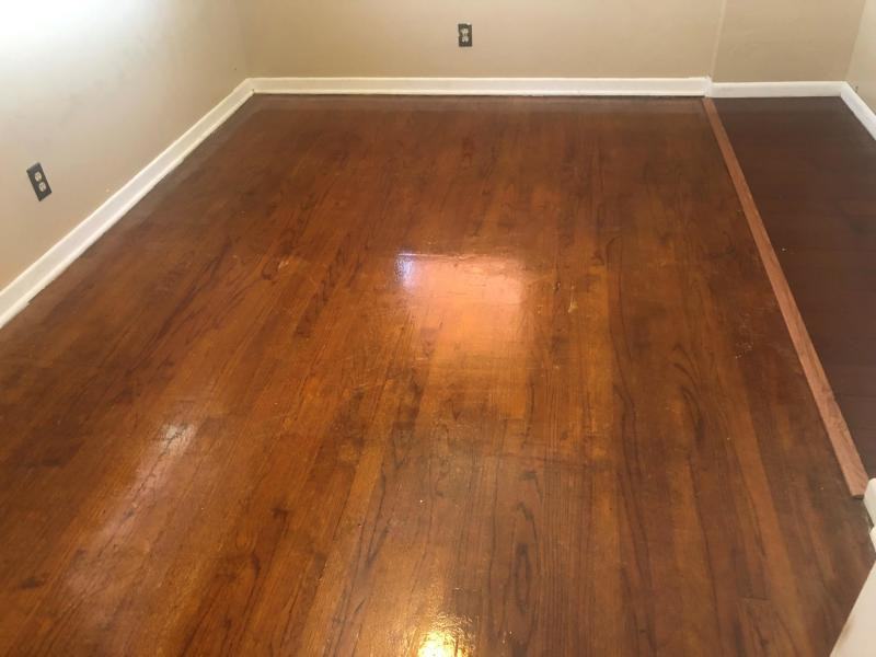 1301 Flamingo Dr - Photo 3 of 7