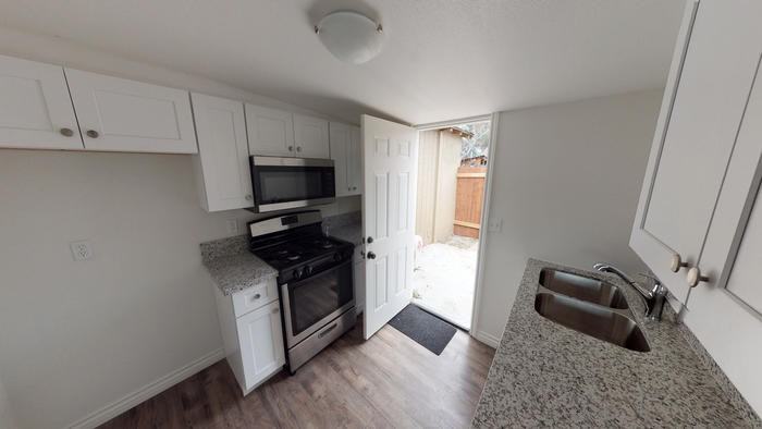 9395 Mission Boulevard #D - Photo 3 of 5