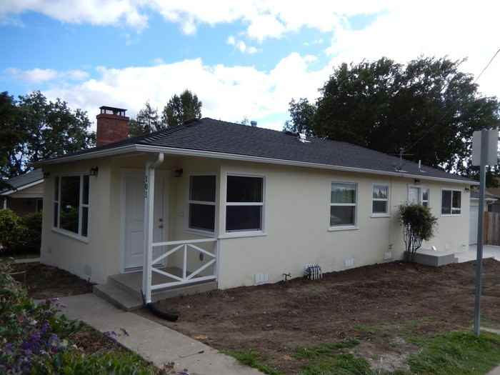 101 Graves Ave - Photo 3 of 24