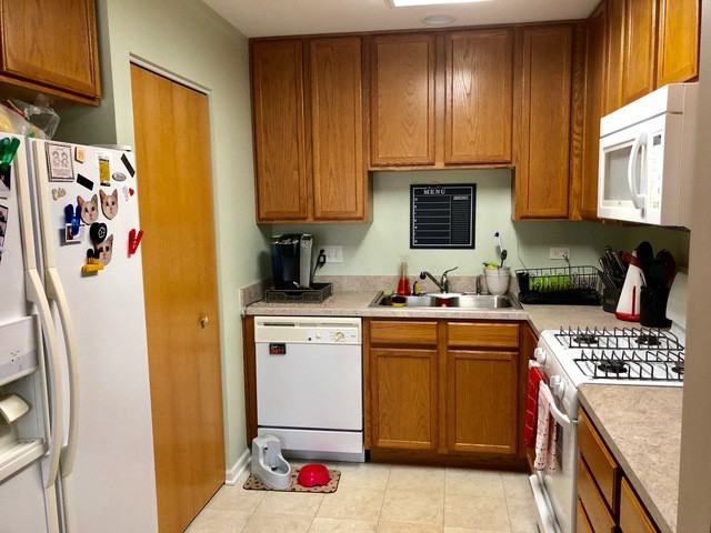 39631 Warren Ln - Photo 2 of 25