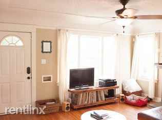 2102 Meade Ave - Photo 3 of 10