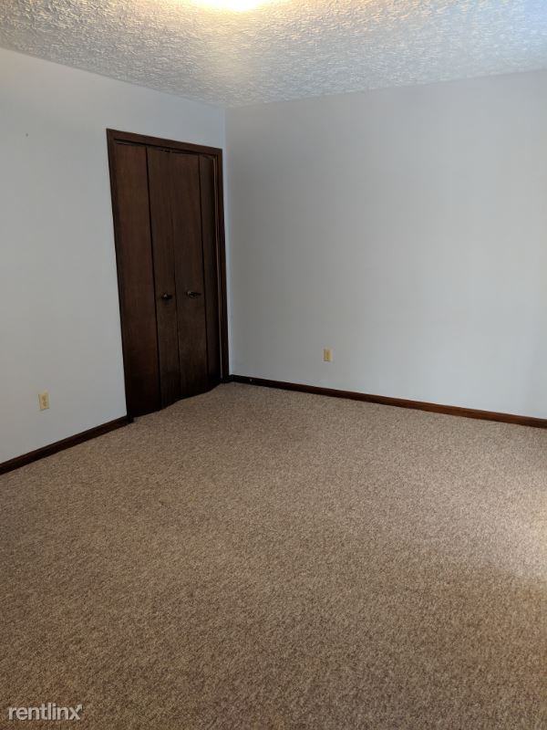 4468 King Arthur Dr - Photo 2 of 10