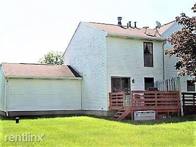 Eastwood Glen Condominium Community - Photo 2 of 43