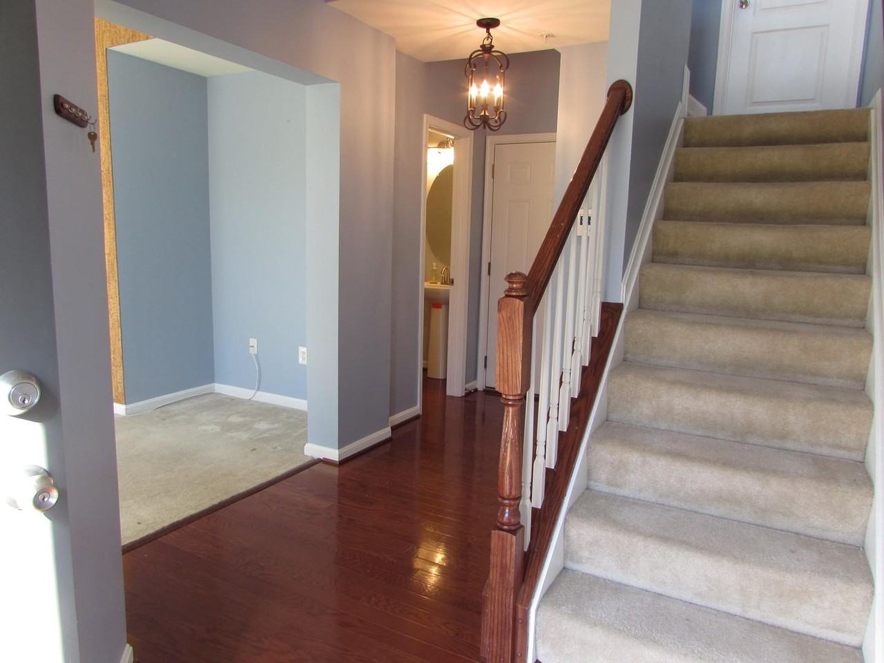 424 Ava Way Northeast - Photo 2 of 21