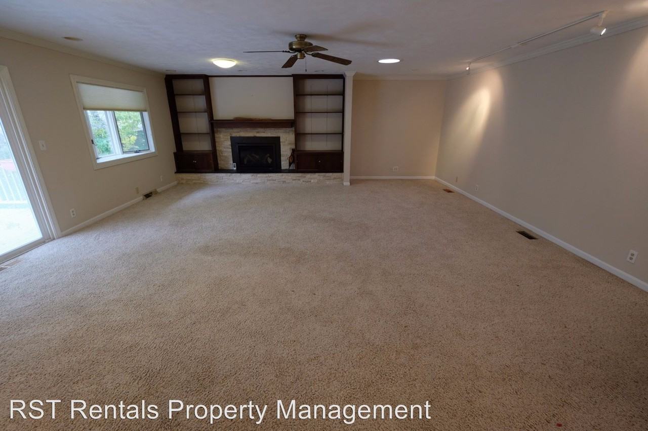 5 Canterbury Ct - Photo 2 of 18