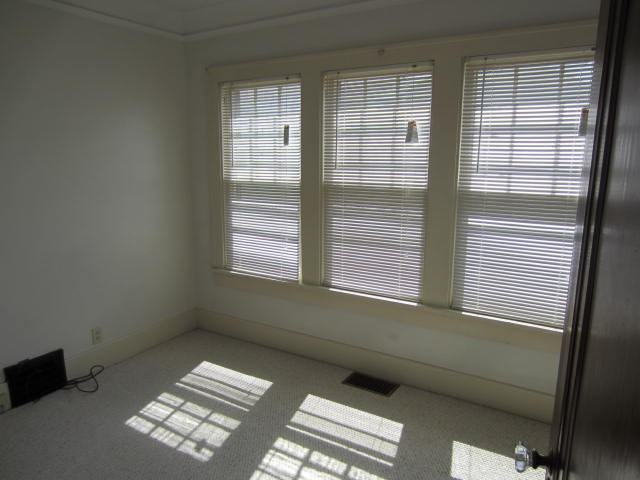 620 E Normal St - Photo 5 of 15