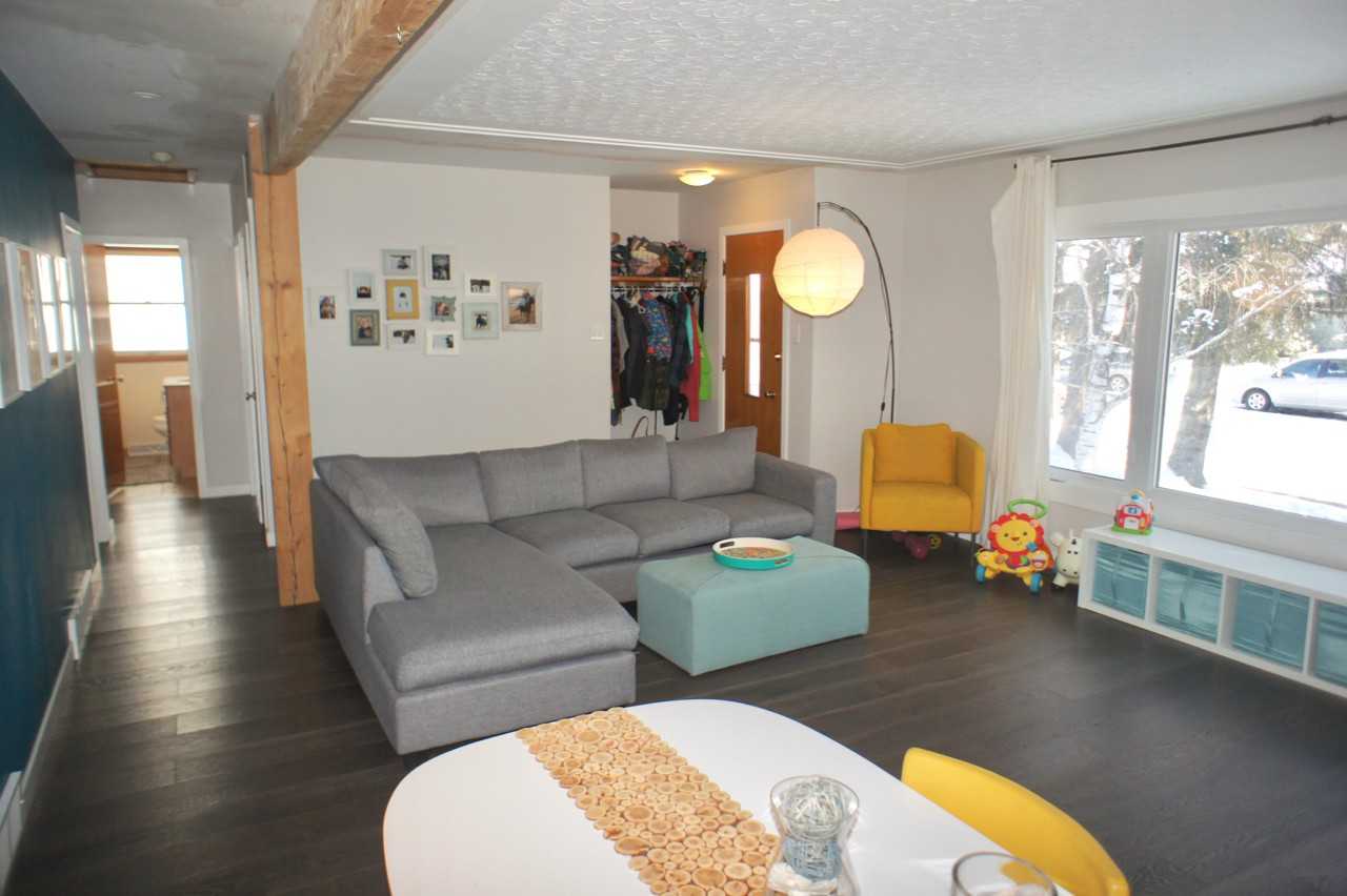 10518 77 St Nw - Photo 3 of 22