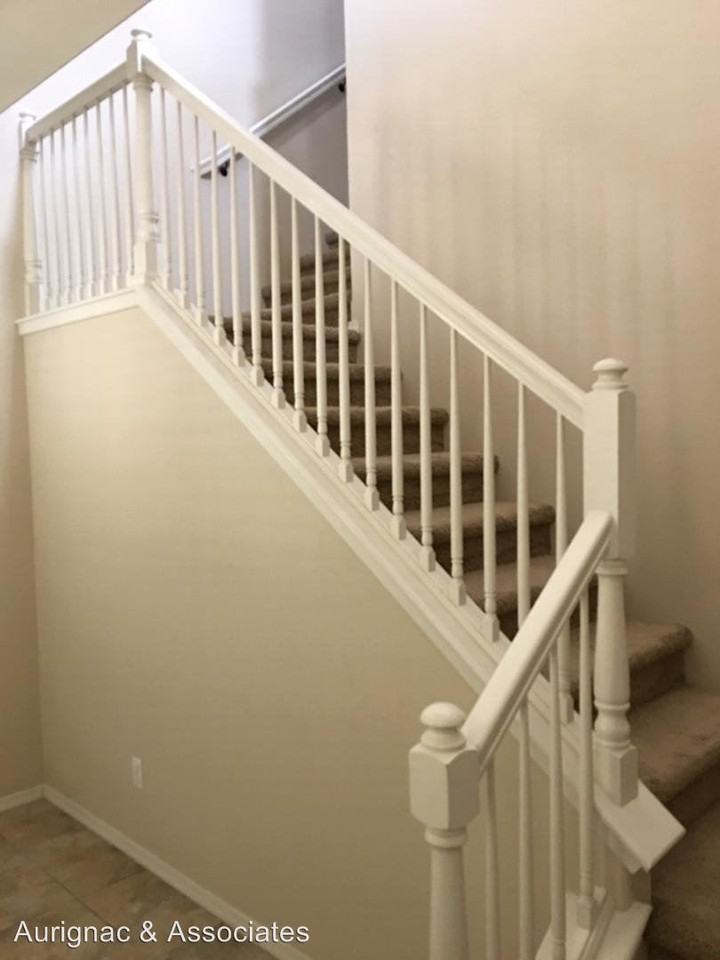 9172 Pluma Ct - Photo 3 of 10