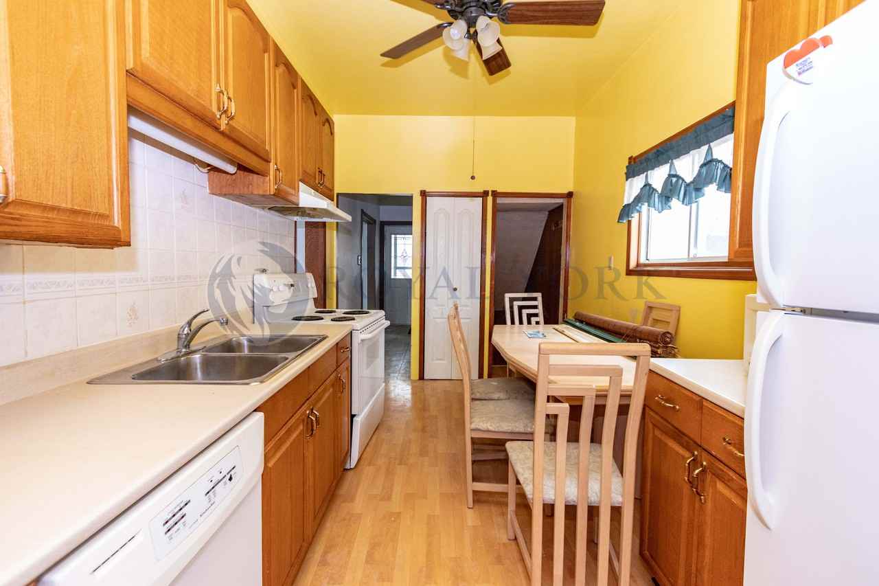 329 Cope St - Photo 2 of 21