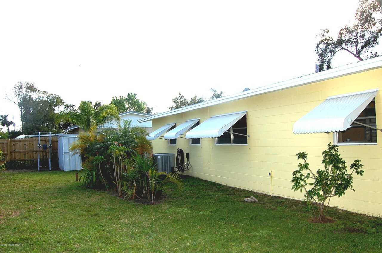 724 6th St - Photo 2 of 2