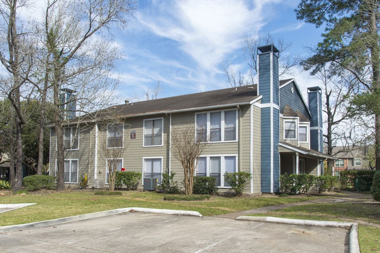 Riverwalk Apartments - Photo 4 of 50