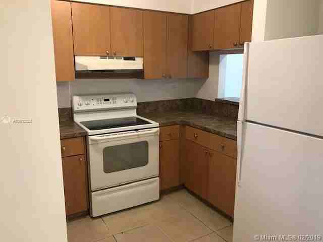 14961 Southwest 82nd Lane - Photo 2 of 6