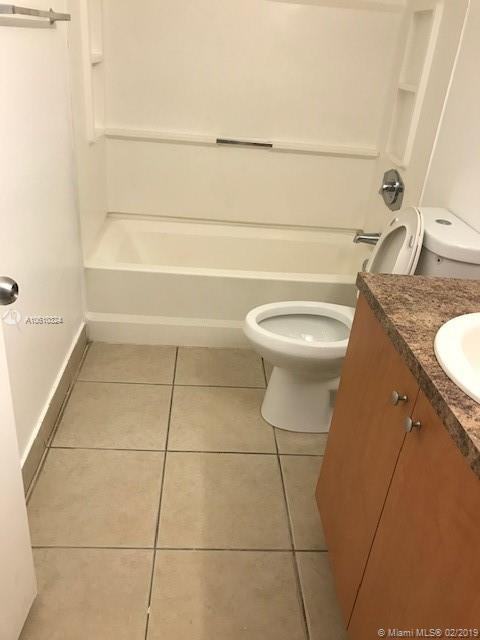 14961 Southwest 82nd Lane - Photo 3 of 6