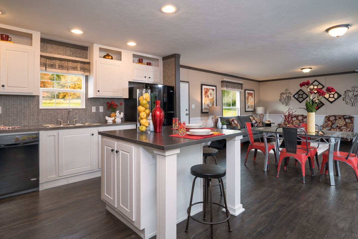 205 Spruce Pines Dr. - Photo 2 of 17