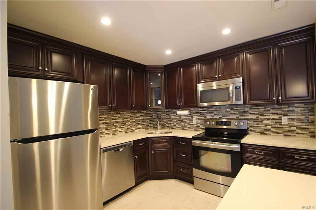 111 Cartwheel Ct - Photo 3 of 17