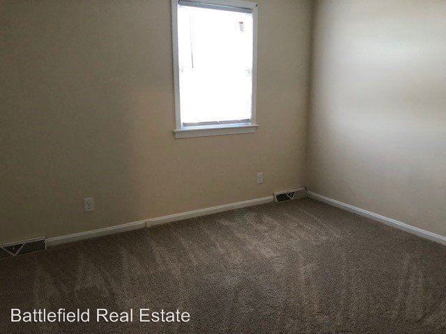 100-118 Adair Street - Photo 3 of 5