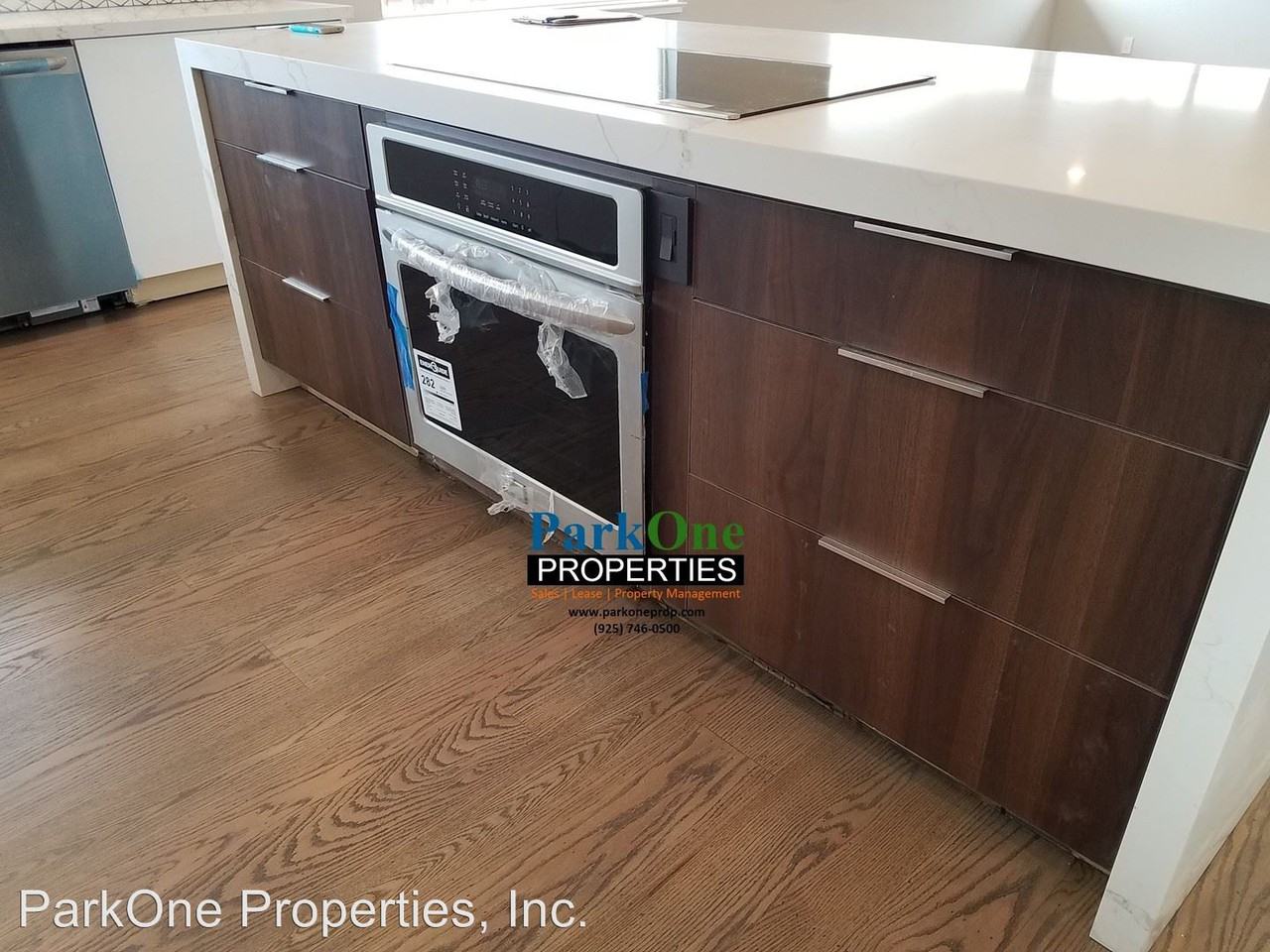 1384 View Dr - Photo 3 of 8