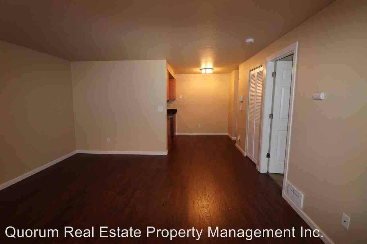 21305 52nd Ave W - Photo 2 of 11