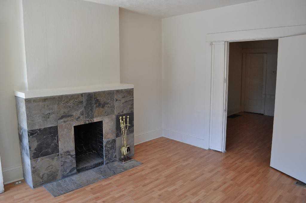 1071-1073 East Norris Place - Photo 3 of 7