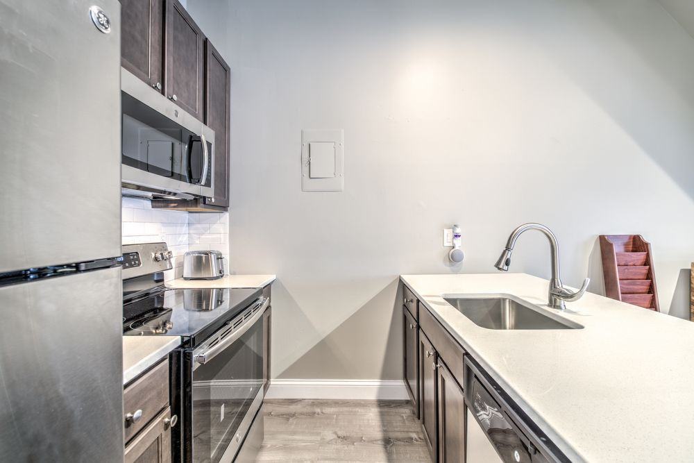 3625 McRee Ave - Photo 3 of 21