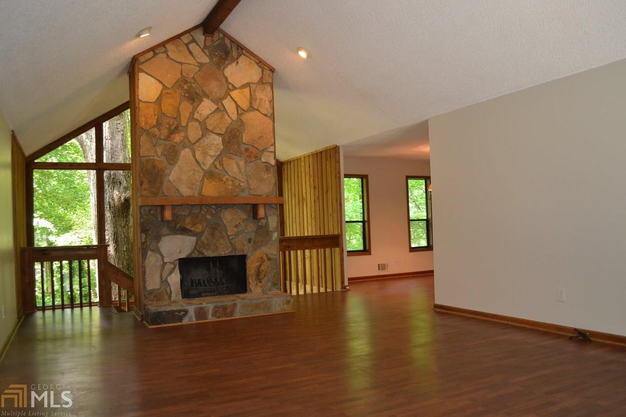 2551 Hunton Ct #12 - Photo 2 of 16