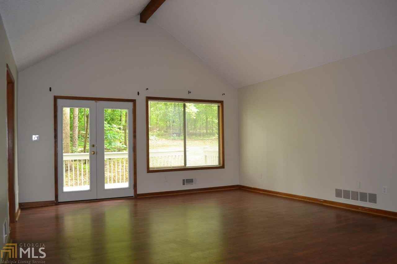 2551 Hunton Ct #12 - Photo 3 of 16