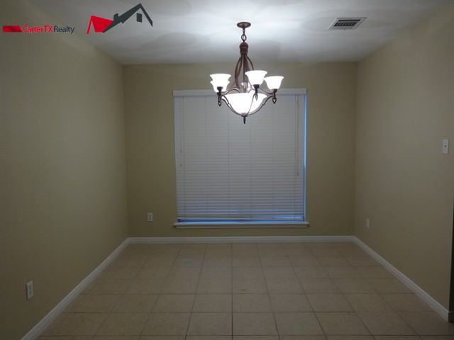 2429 Roundabout Lane - Photo 2 of 10