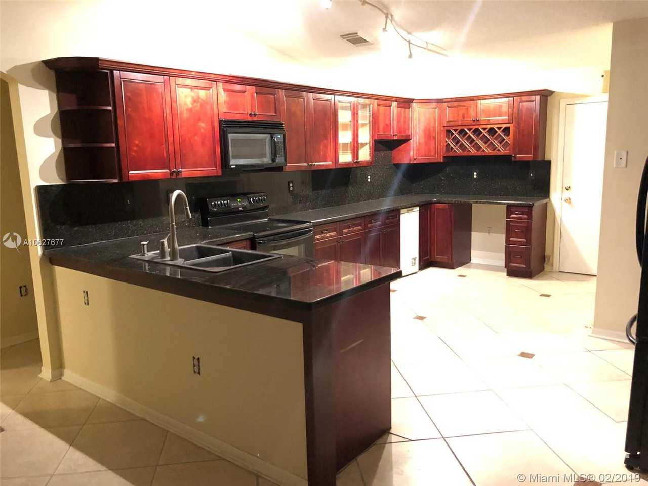 12750 Southwest 20th Street - Photo 2 of 15