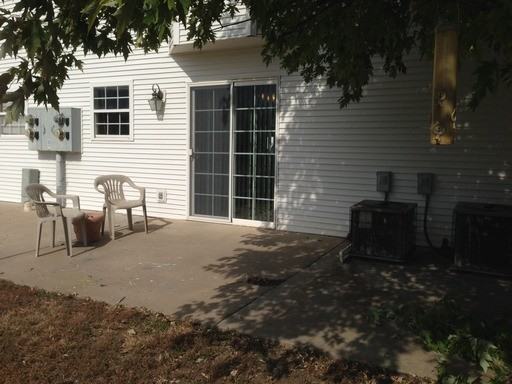 813 W Clark Ave - Photo 3 of 13