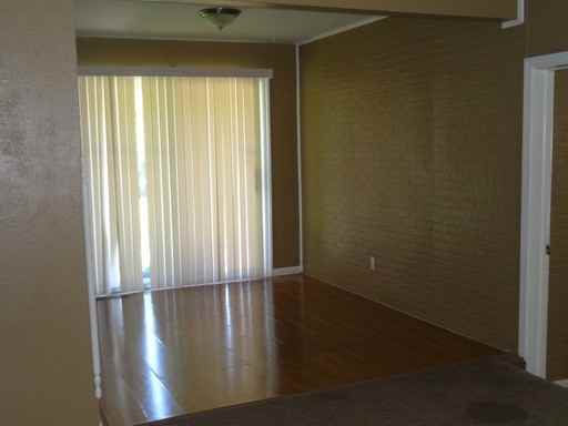 7008 E 86th St - Photo 3 of 17