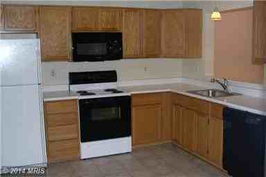 103 Ridge Ct - Photo 2 of 10