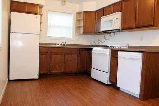 8437 15th Ave - Photo 3 of 14