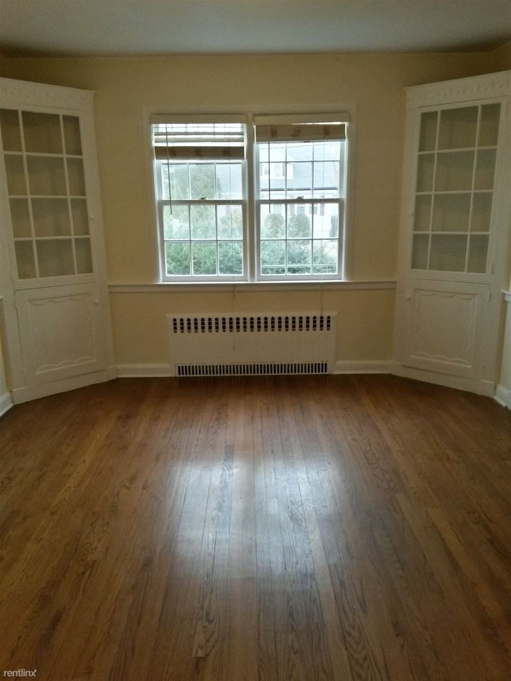 Bradley Pl - Photo 3 of 14