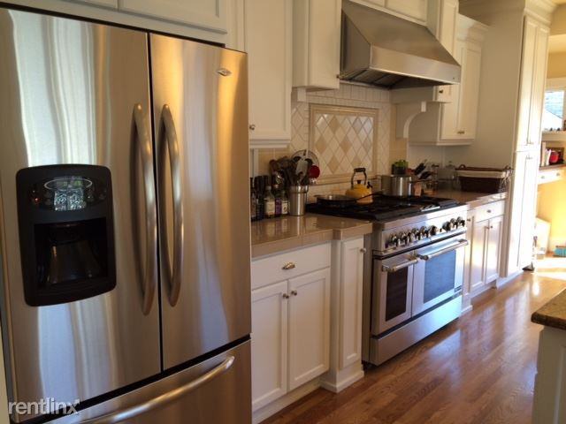 1844 SE 56th Ave - Photo 2 of 16