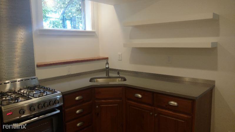 16878 Alder Cir - Photo 3 of 12
