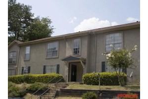 Legacy Commons - Photo 3 of 6