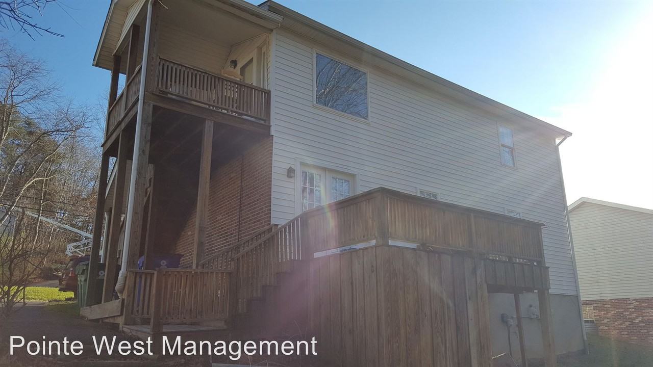 212/214 Ellett Road - Photo 2 of 8