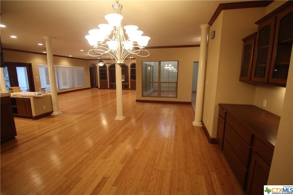 471 Phantom Rider Trail - Photo 3 of 22