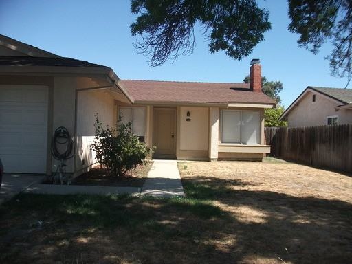 1562 Staghorn Ln - Photo 2 of 19